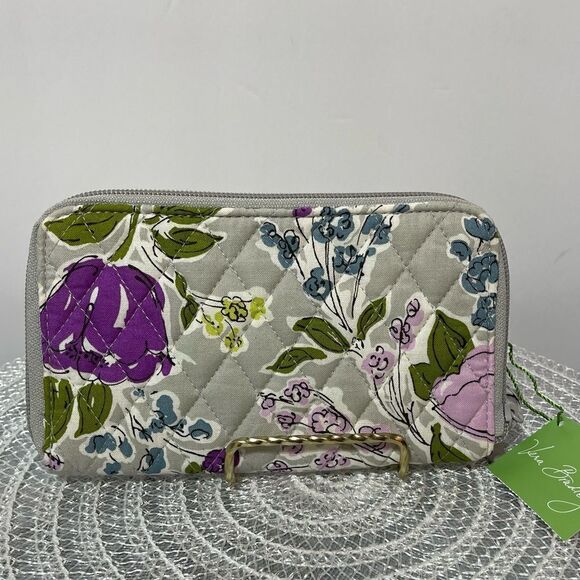 Vera Bradley Zip Around Wallet Watercolor NWT - Picture 2 of 7